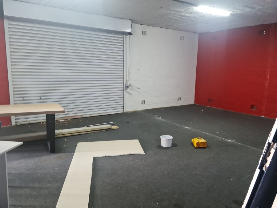 To Let commercial Property for Rent in Gants Plaza Western Cape